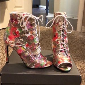 Multi colored bootie